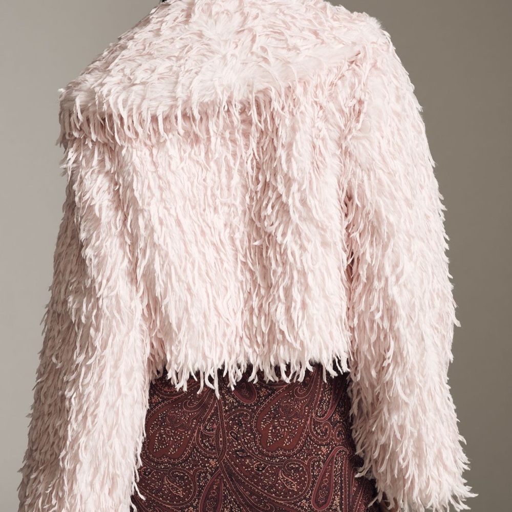 Anthropologie Pink Faux Feather Statement Teddy Jacket Coat Shaggy Fuzzy Cozy - Picture 2 of 8